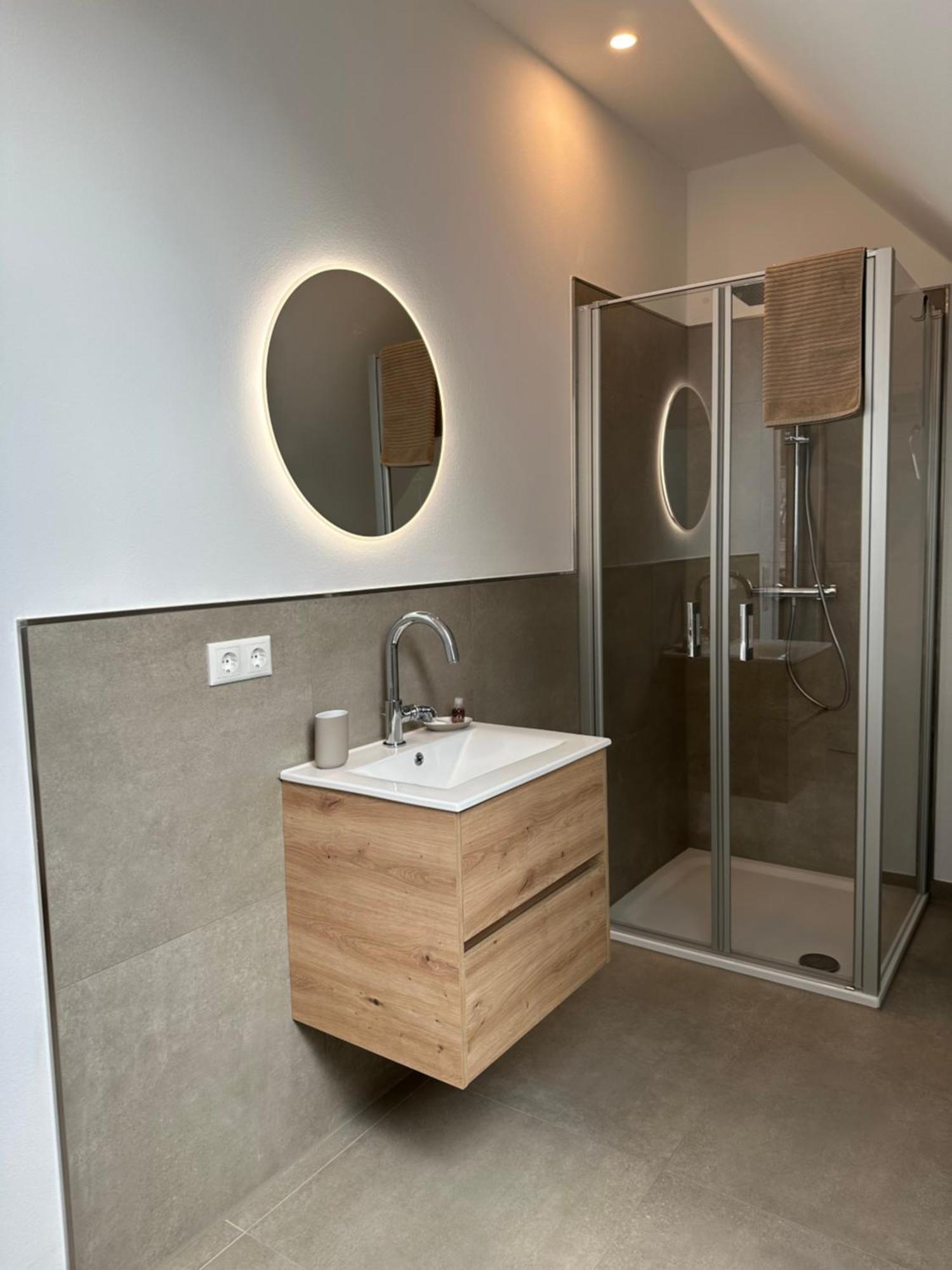 Duemmerland Apartments Lemfoerde ภายนอก รูปภาพ